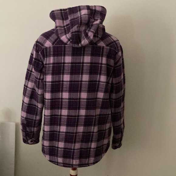 Boston Traders size large buttoned down plaid jacket with a hoodie - Picture 2 of 8